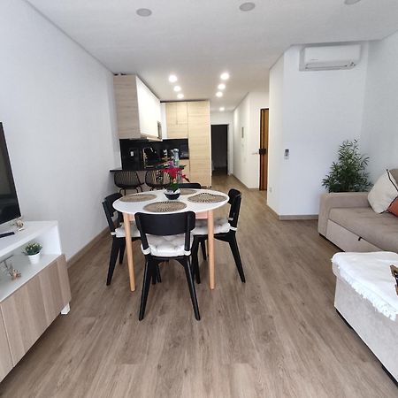 T1 Rosa Dos Ventos, A/C & Terrace - Casas & Papeis Appartement Armação de Pêra Buitenkant foto