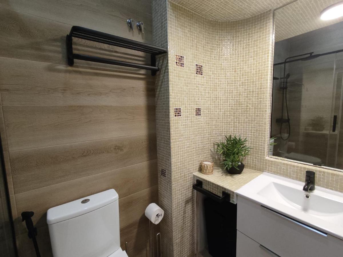 T1 Rosa Dos Ventos, A/C & Terrace - Casas & Papeis Appartement Armação de Pêra Buitenkant foto