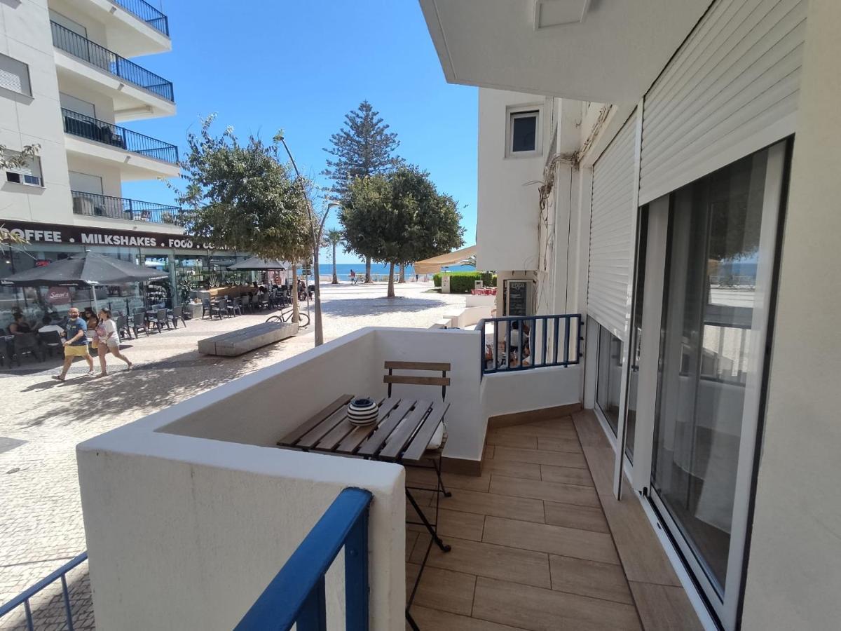 T1 Rosa Dos Ventos, A/C & Terrace - Casas & Papeis Appartement Armação de Pêra Buitenkant foto