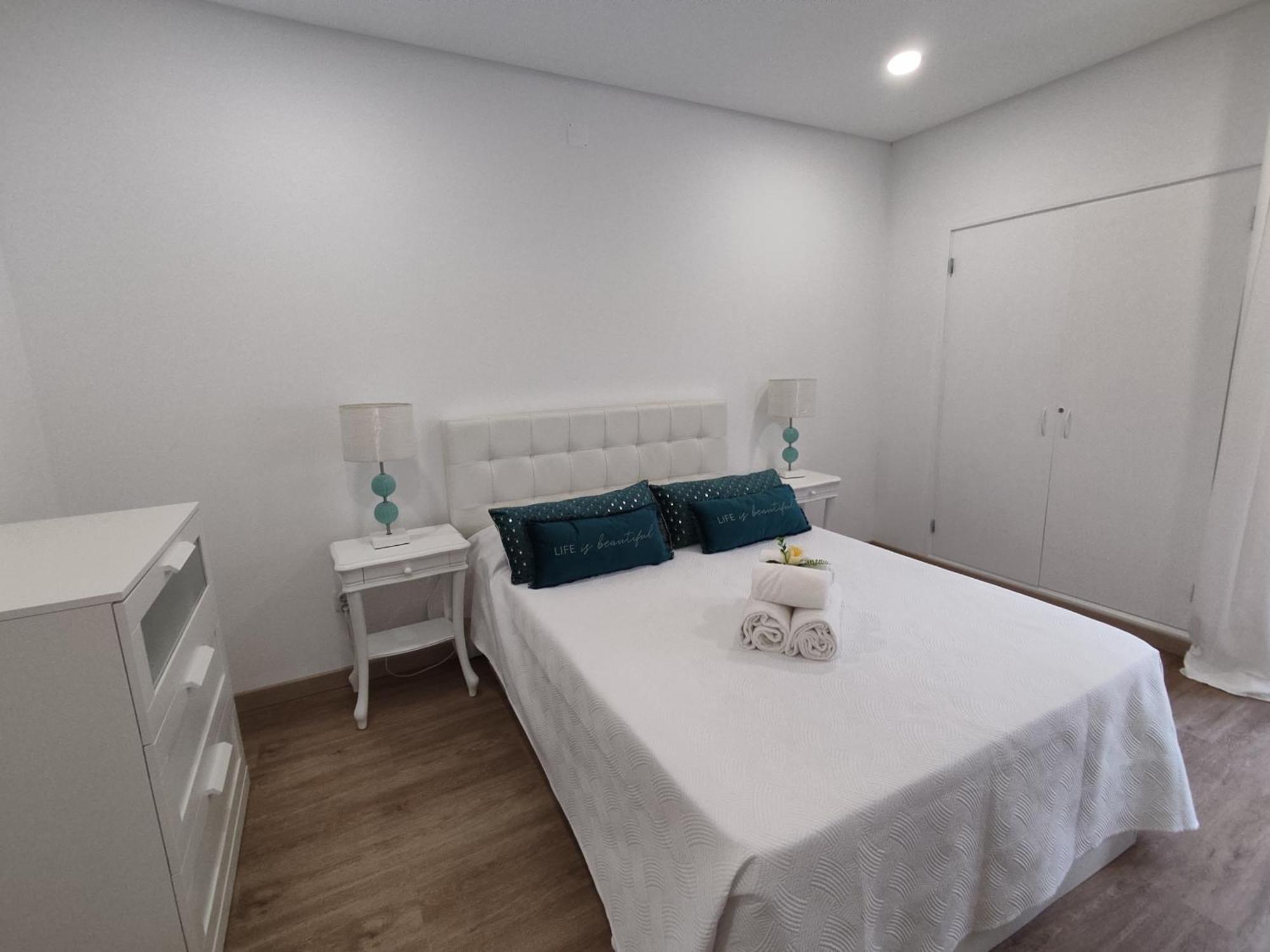 T1 Rosa Dos Ventos, A/C & Terrace - Casas & Papeis Appartement Armação de Pêra Buitenkant foto
